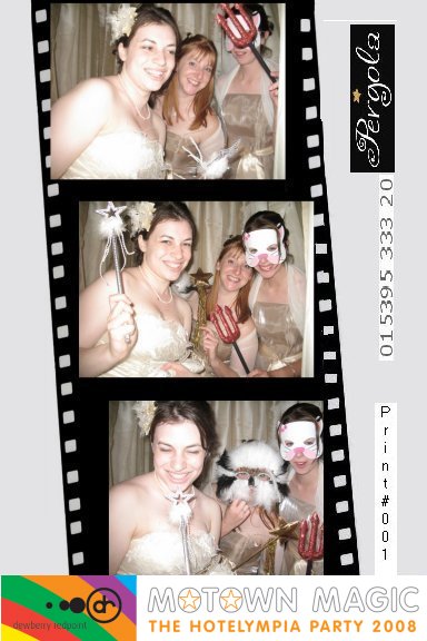 Pergola Party Photo Booths work with any party theme. This Hollywood
               look worked well at The Edinburgh Film Festival!